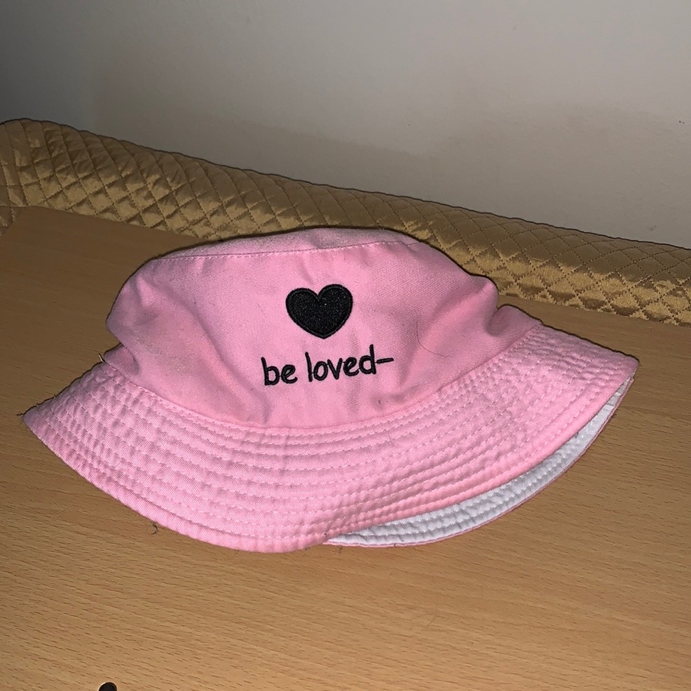 Be Loved Reversable Girls Sun Hat Pre owned